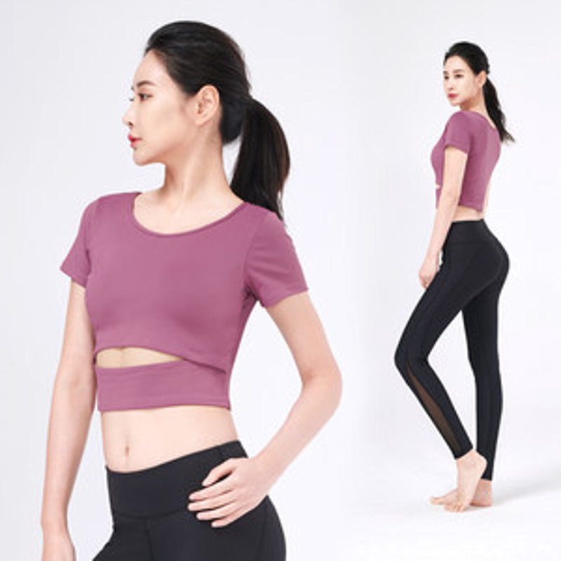 瑜伽服装引领时尚与健康的完美结合